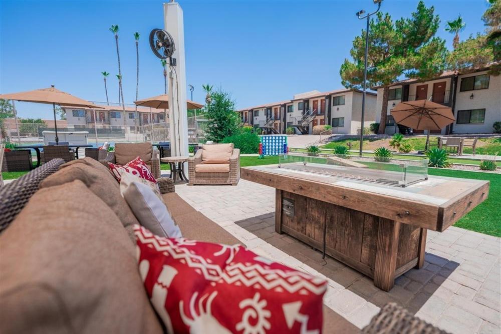233 Fully Furnished 1br Suite-outdoor Pool Apartment Scottsdale