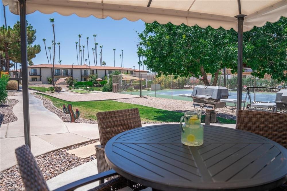233 Fully Furnished 1br Suite-outdoor Pool