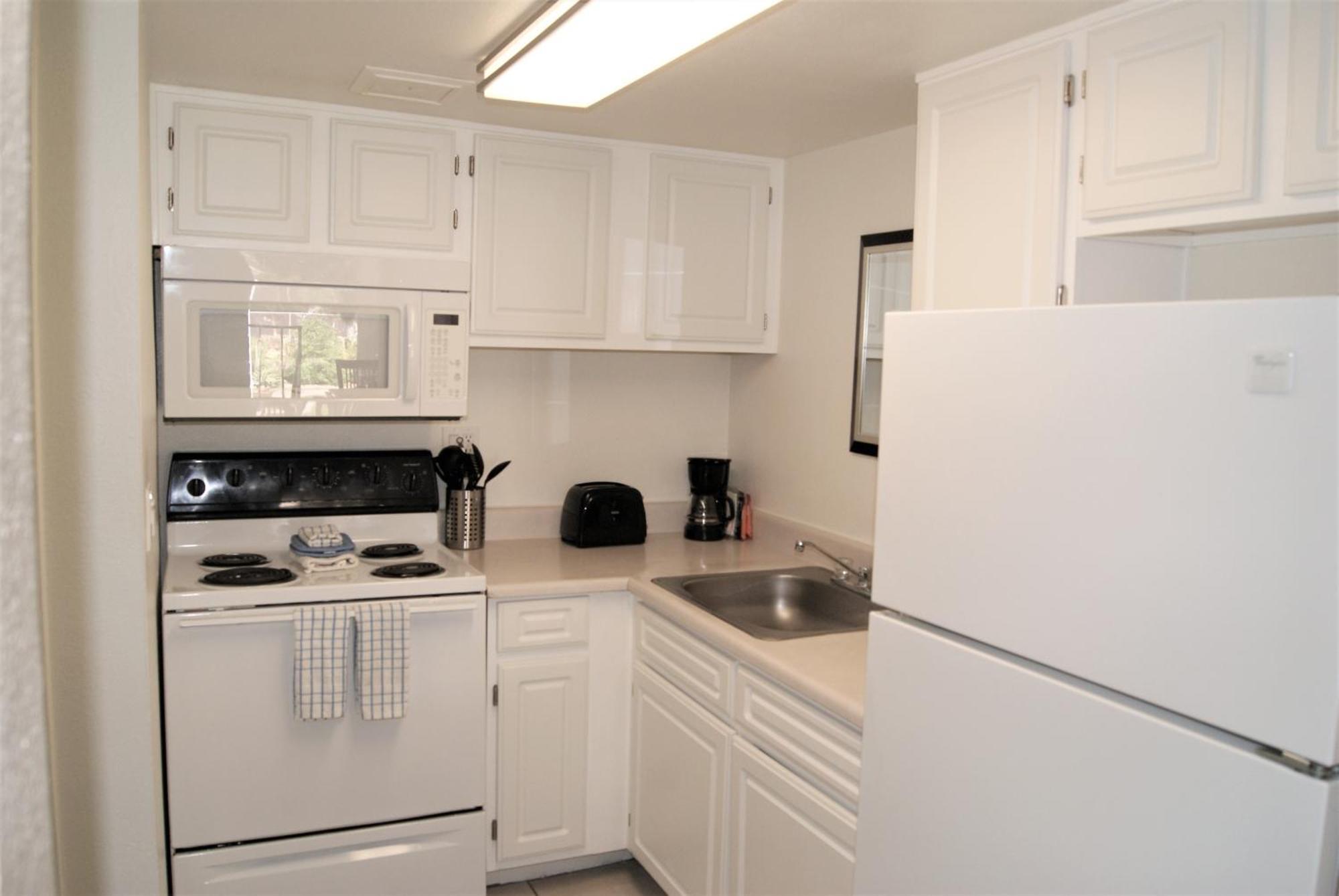 Apartment 233 Fully Furnished 1br Suite-outdoor Pool Scottsdale